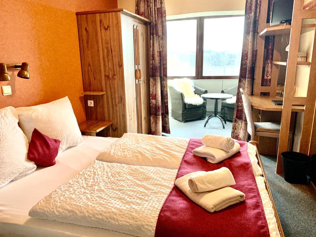 Hotel Du Lac Butgenbach Exteriör bild